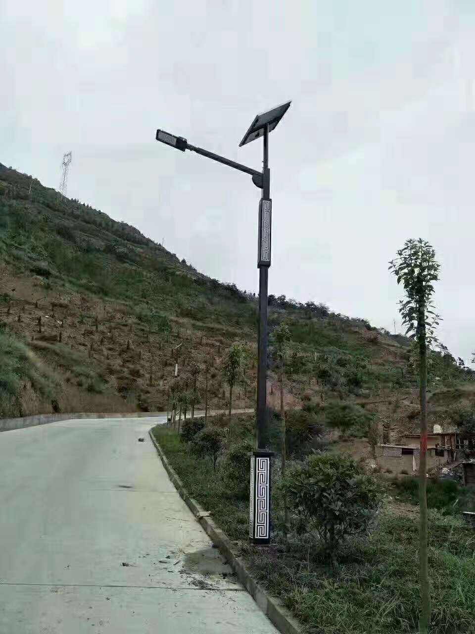 湖北直辖仿古太阳能路灯